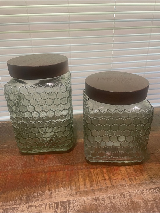 Gourmet Kitchen Other - Gourmet Kitchen Green Glass with Designs Canister Set with AcaciaLids - 2 Pieces